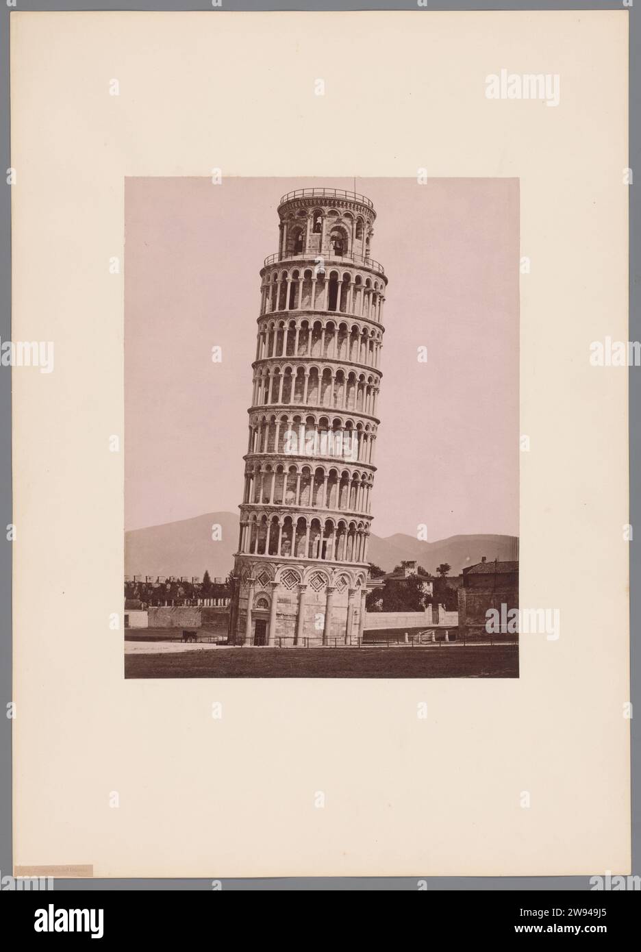 Campanile van Pisa, Italien, Alfredo Noack (zugeschrieben), 1858 - 1893 Foto Pisa Pappe. Druckturm aus Papieralbumen (Haus oder Gebäude) Campanile Stockfoto