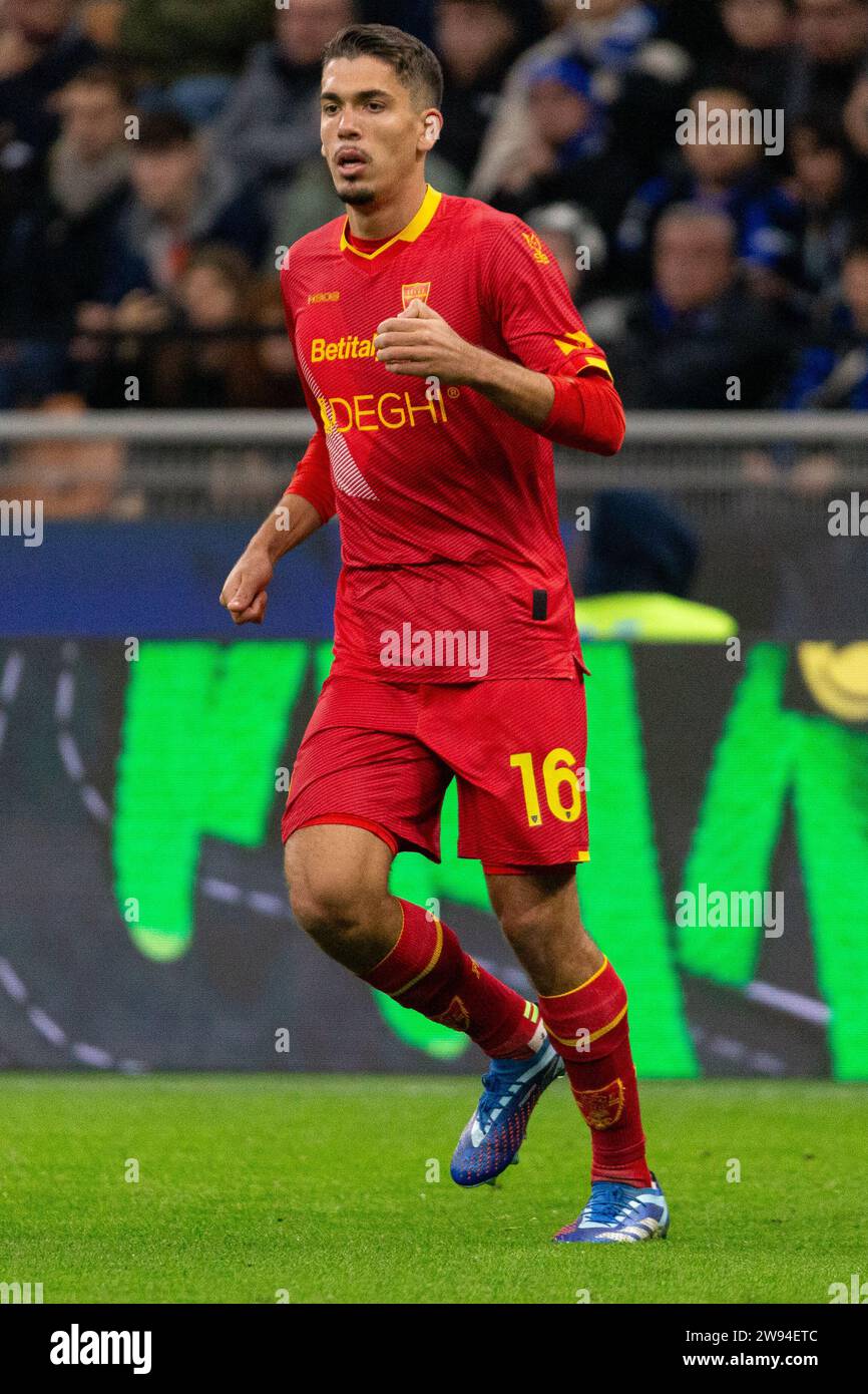 Mailand, Italien - 23. Dezember 2023 - Inter-Lecce Serie A - gonzalez joan lecce Credit: Kines Milano/Alamy Live News Stockfoto