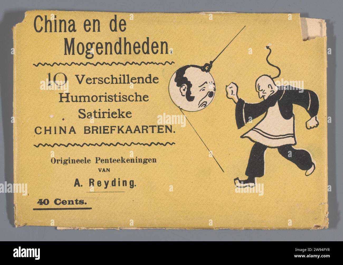 China und die Mächte, Umschlag, Alfaro Reijding, ca. 1900 - ca. 1918 Umschlag für zehn verschiedene humorvolle satirische China Postkarten. Das Kuvert wird oben und unten aufgeschnitten. Oben rechts auf der bedruckten Vorderseite befindet sich ein Eckausschnitt. Die Vorderseite des Umschlags wird mit Text und einem Bild in Gelb und Schwarz bedruckt. Niederlande Papierdruck politische Karikaturen und Satiren China Stockfoto
