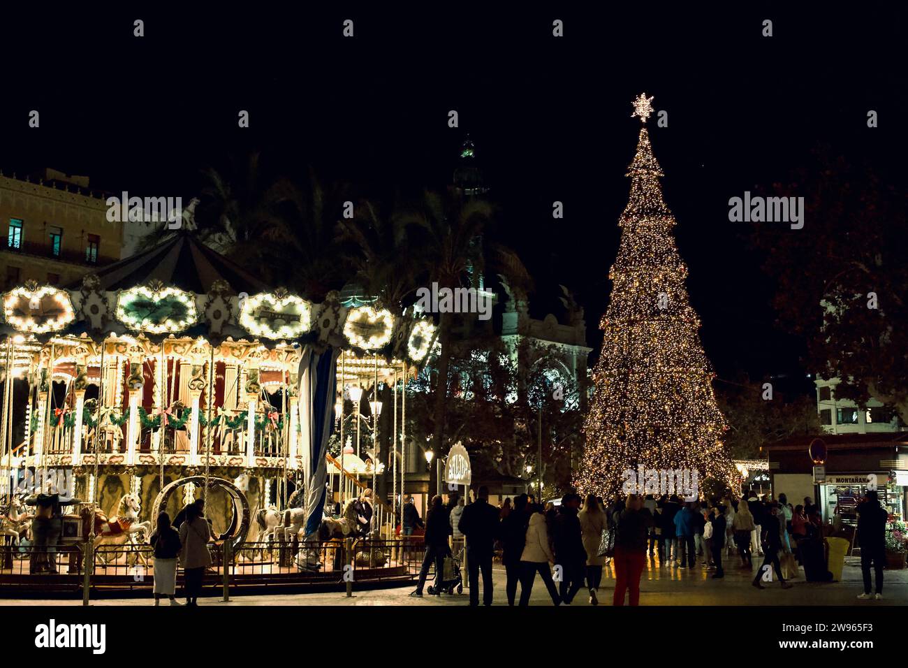 Valencia, Spanien bei Nacht Stockfoto