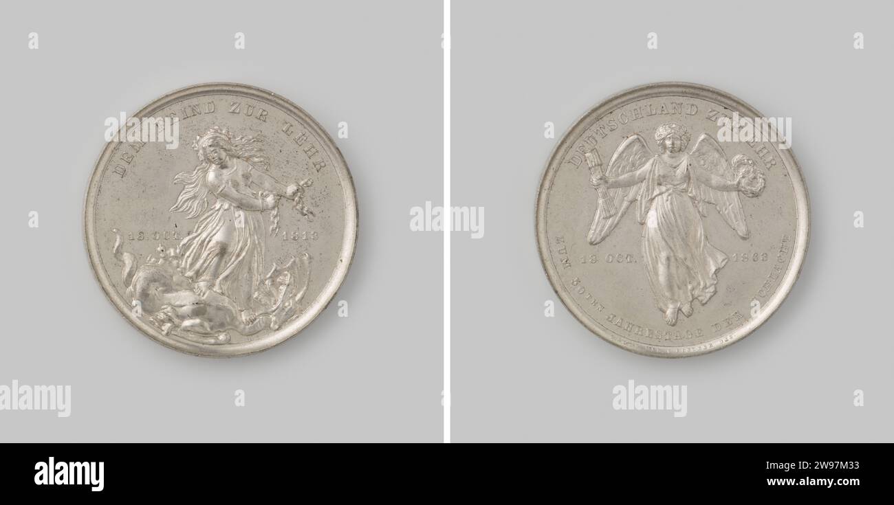 Fünfzigjähriges Gedenken an die Leipziger Schlacht 1863 , 1863 Geschichtsmedaille Tinen Medaille, vorne eine Frau mit gebrochenen Ketten mit einem berichteten Drachen, Datum auf dem Feld, mit Wechsel, ein Engel mit einem Bündel Pfeile und doppeltem Lorbeerkranz, Datum auf dem Feld, mit einer Änderung. Zinn-(Metall-)Anschlagen (Metallbearbeitung) Stockfoto