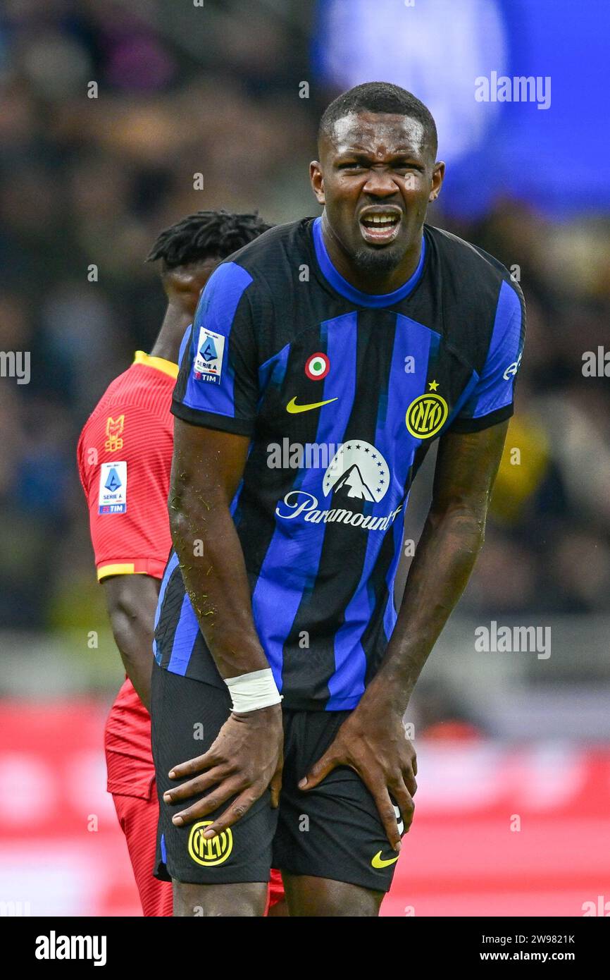 Mailand, Italien. Dezember 2023. Marcus Thuram (9) von Inter wurde während des Spiels zwischen Inter und Lecce in Giuseppe Meazza in Mailand gesehen. (Foto: Gonzales Photo - Tommaso Fimiano). Stockfoto