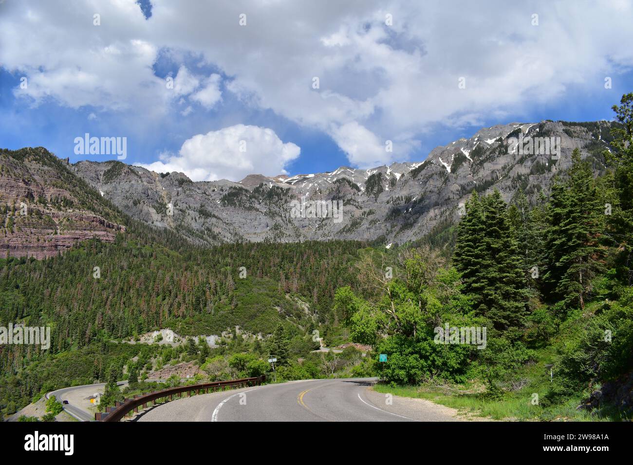 Die Rocky Mountains rund um den Million Dollar Highway in der Nähe von Ouray, Colorado Stockfoto