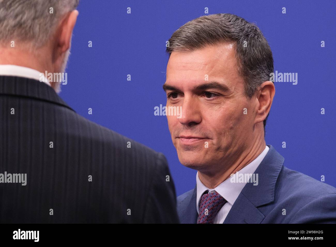 Premierminister Pedro Sanchez nimmt am Abschlusskonzert des spanischen EU-Ratsvorsitzes am 21. Dezember 2023 im Auditorium in Madrid Teil Stockfoto