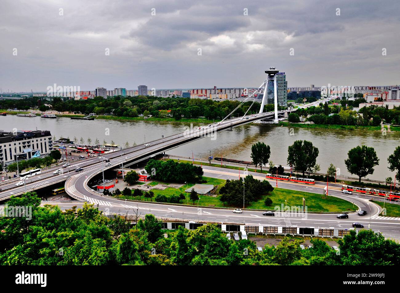 Brücke des Slowakischen Nationalaufstandes, Bratislava, Slowakei Stockfoto
