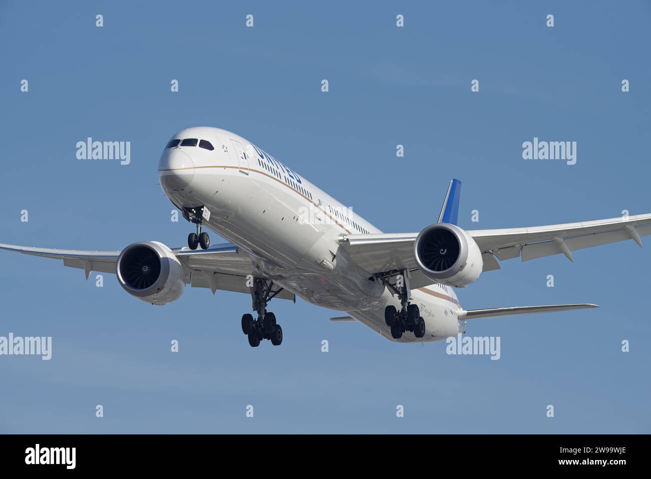 N14001 United Airlines Dreamliner, Boeing 787-10 Jet, Abfahrt ab LAX, Los Angeles International Airport. Stockfoto