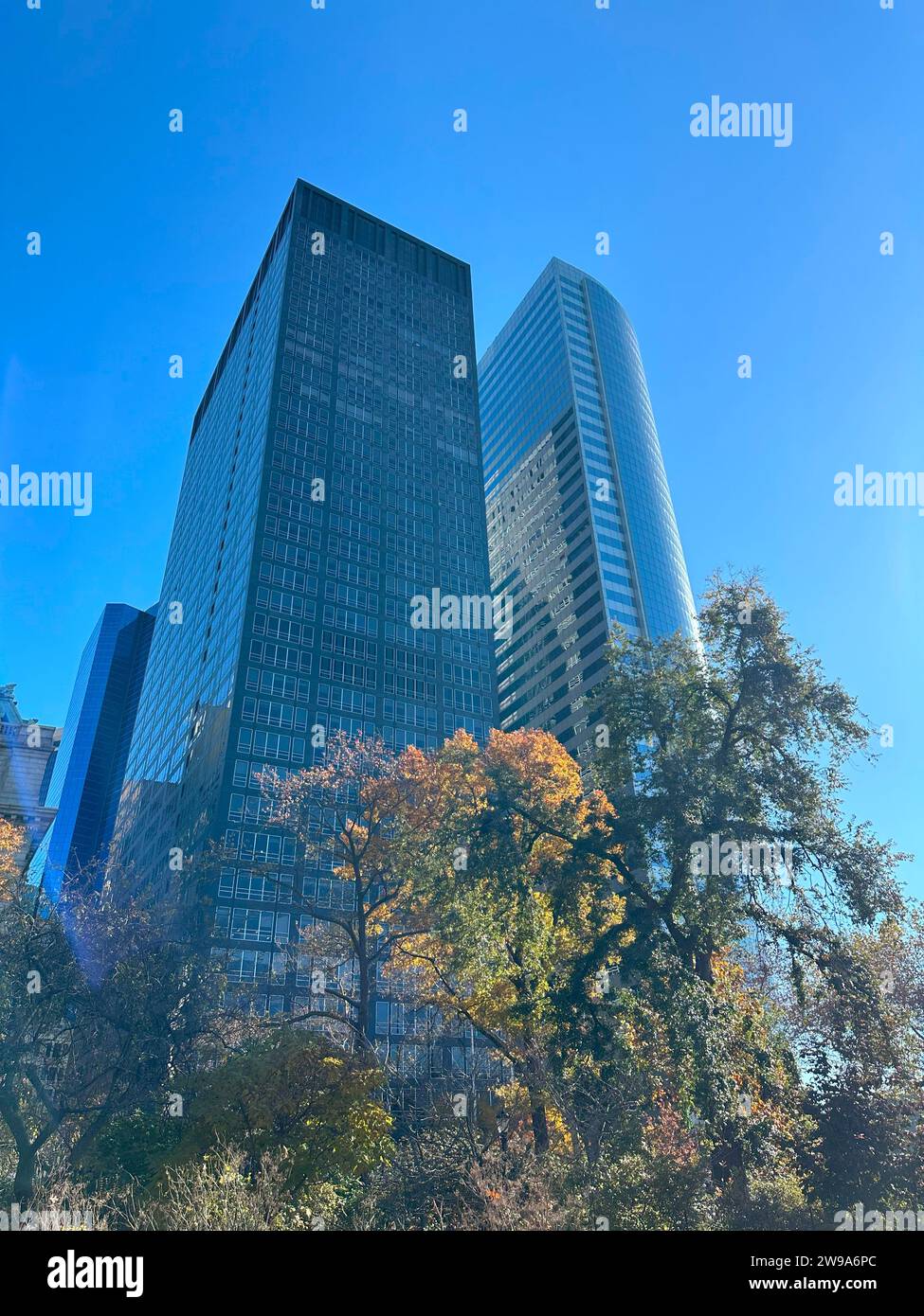 New York City Street bei Sonnenuntergang. Alte malerische Straße im TriBeCa Viertel in Manhattan. Stockfoto