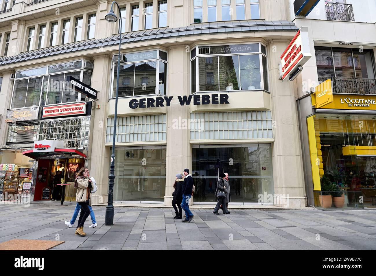 Wien, Österreich. Alle Wiener Filialen der insolventen Bekleidungskette Gerry Weber sind geschlossen Stockfoto