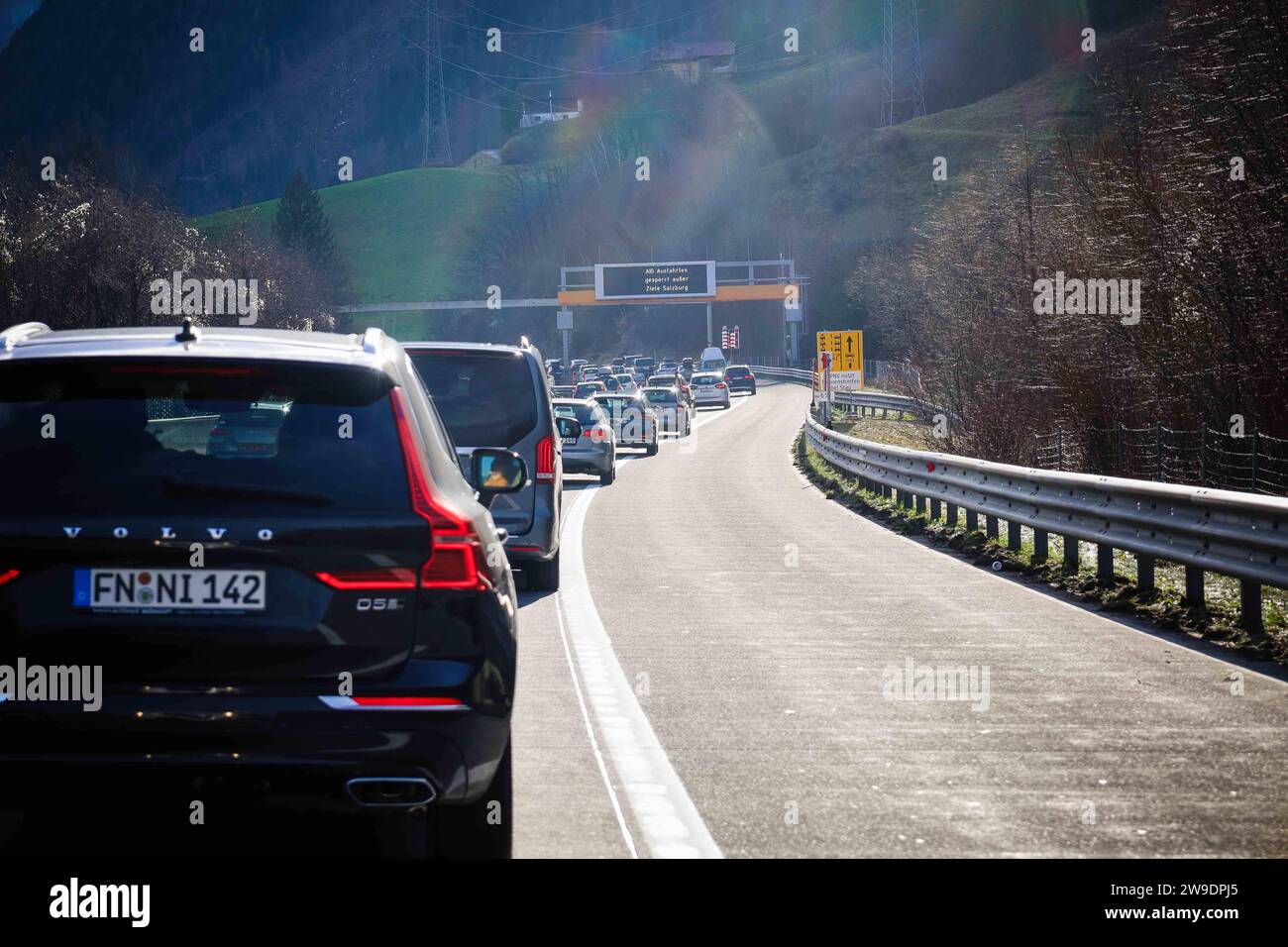 Elegantes A10 Stau Osterreich Bilder