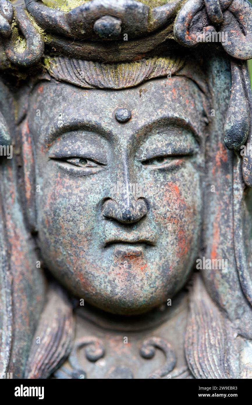 Gesicht einer Samurai-Statue Stockfoto