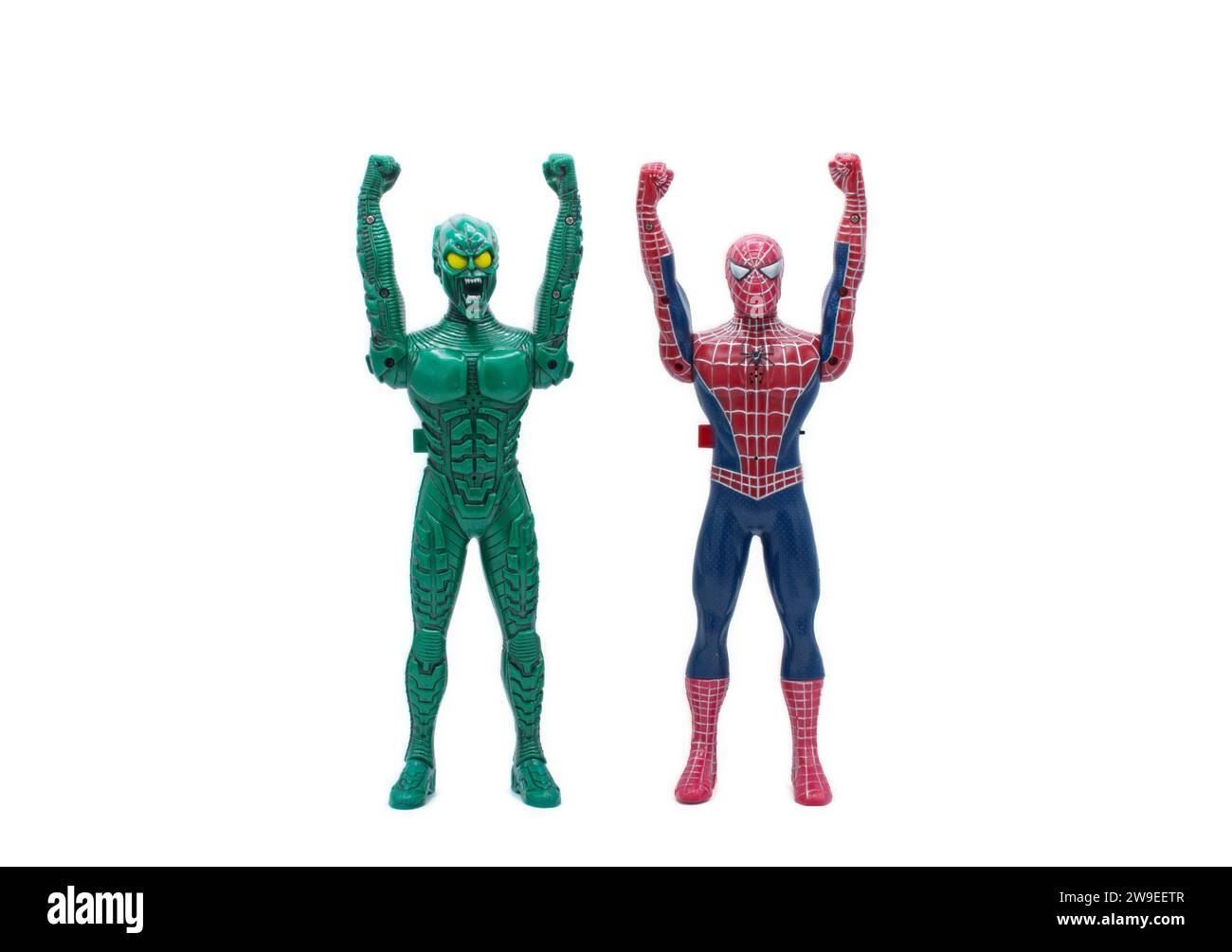 Ocala, FL 18. Dezember 2023 Spiderman Spider man und Green Goblin Plastik 12 Zoll Figur Walkie Talkie Radio hergestellt und 2001 von MGA Enter vertrieben Stockfoto