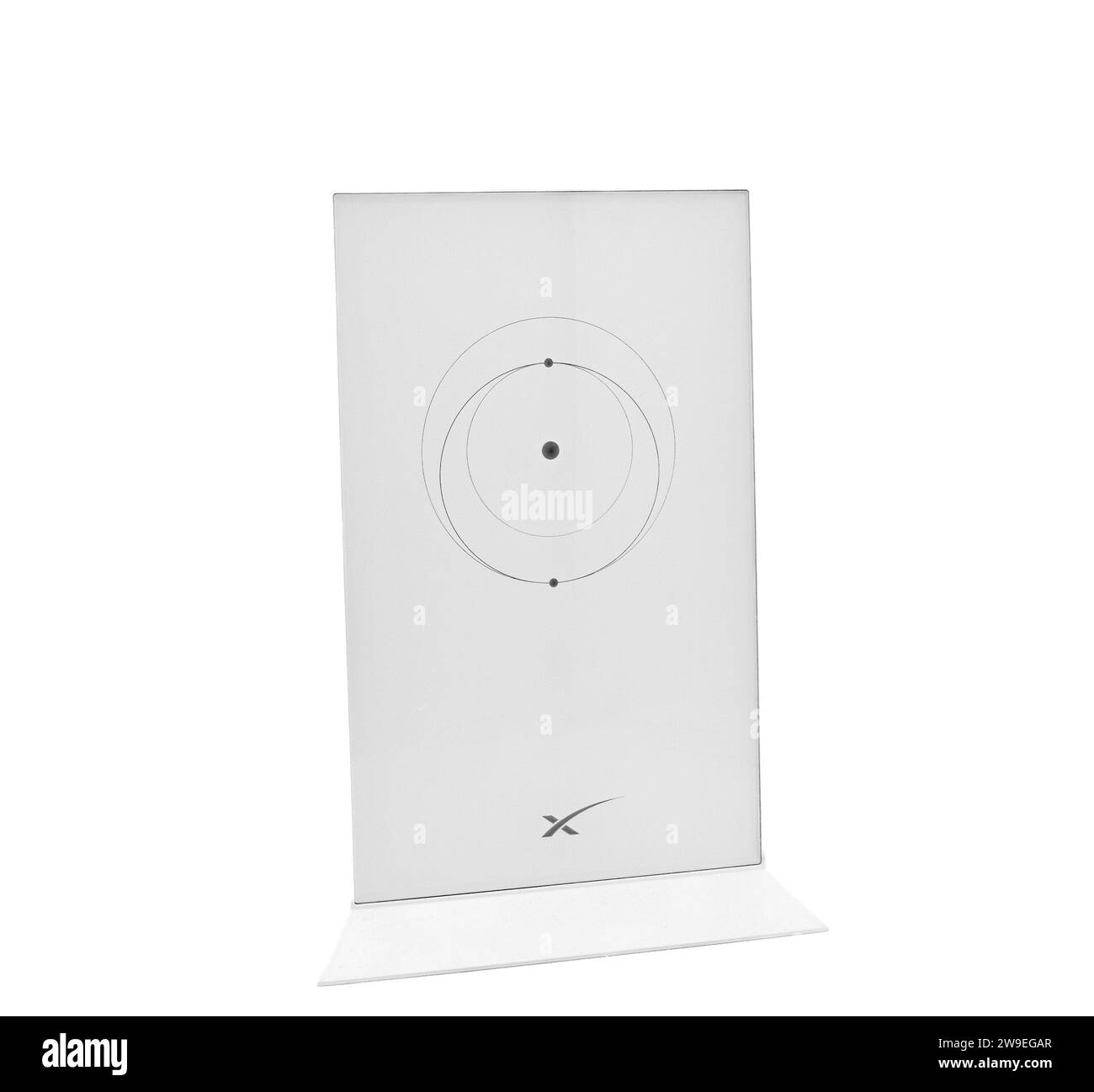 Ocala, Florida November 2023 Starlink Star Link Mesh Node Wi-Fi Router erweitern Ihr Netzwerk drahtlos in Ihrem gesamten Zuhause, um eine zuverlässigere zu bieten Stockfoto