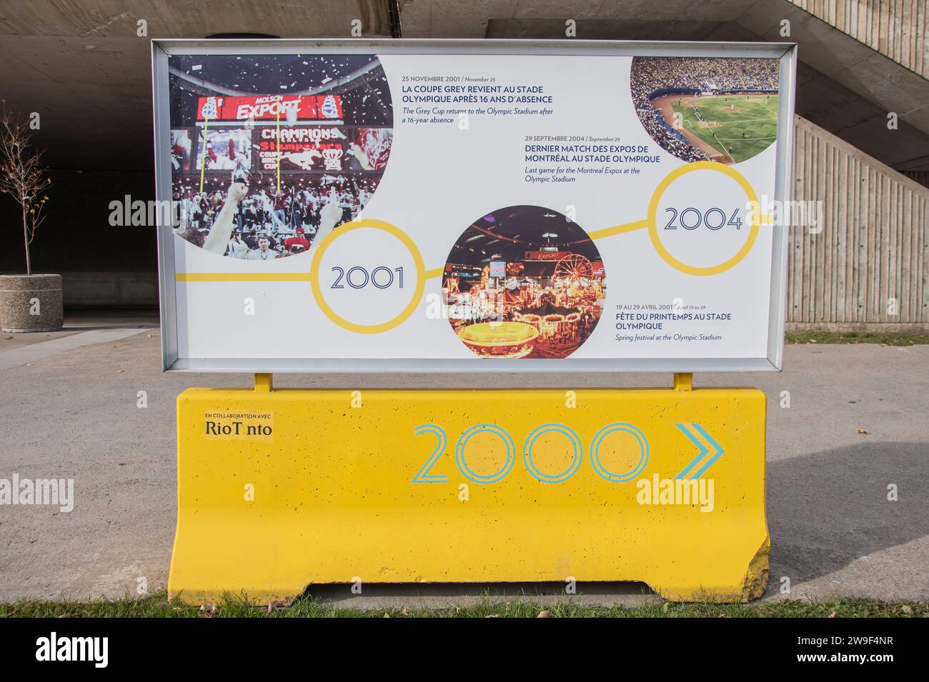 2001 - 2004 Geschichte des Olympiastadions in Montreal, Quebec, Kanada Stockfoto