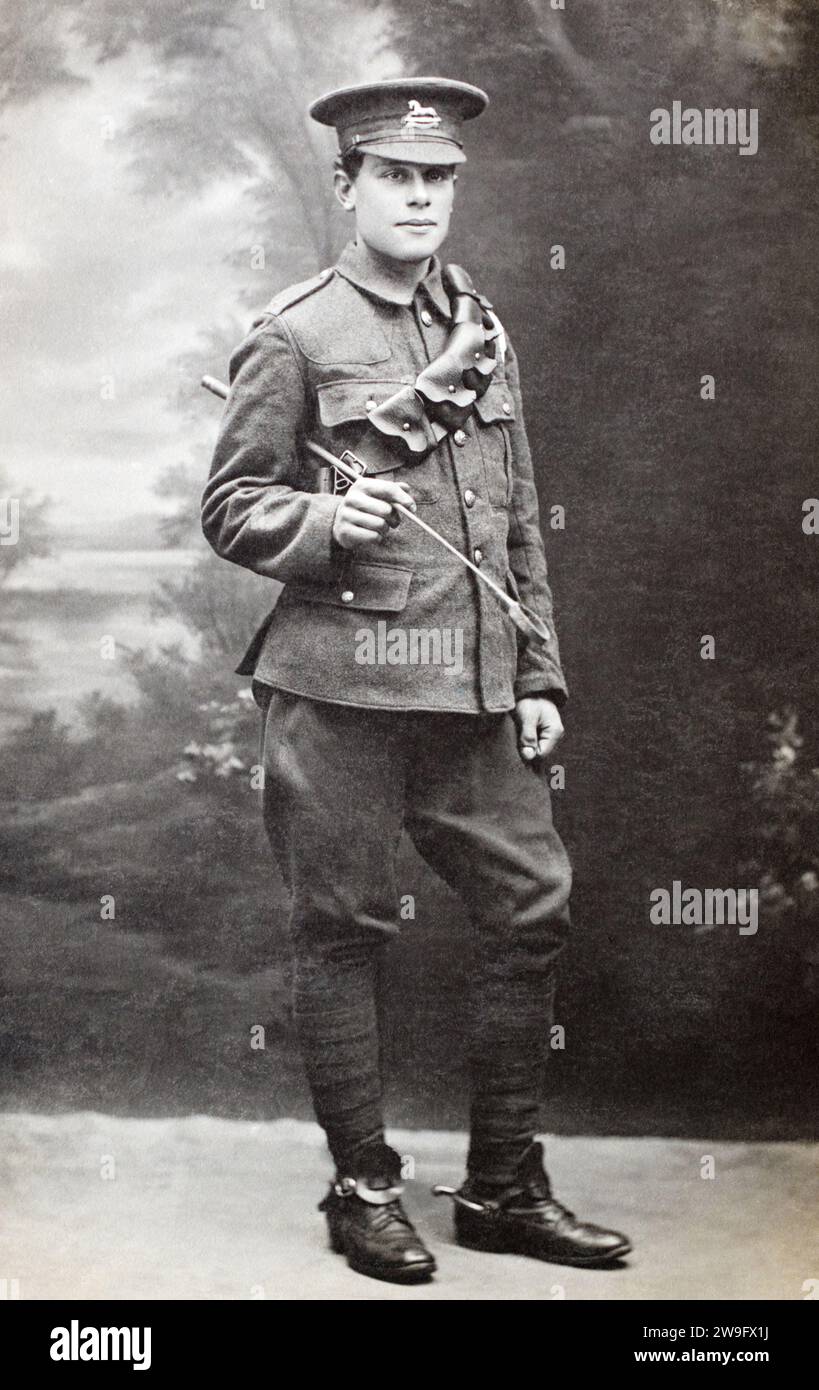 Privater Leonard Martin von den 3. Die Königseigenen Husaren um September 1914 bis Juni 1915. Später wurde er im 7. Bataillon im East Surrey Regiment eingesetzt und wurde am 10/1915 während des Kampfes an der Westfront getötet. Stockfoto