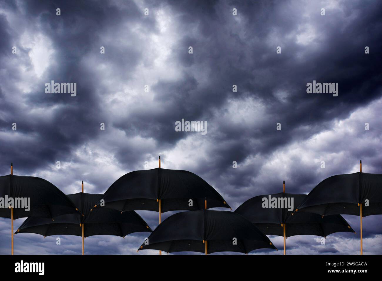 Dramatische bewölkt und stürmischen Himmel Hintergrund Stockfoto