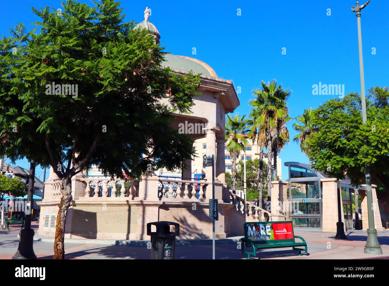 Los Angeles, Kalifornien: Mariachi Plaza mit dem Kiosk, im Boyle Heights District, Los Angeles Stockfoto