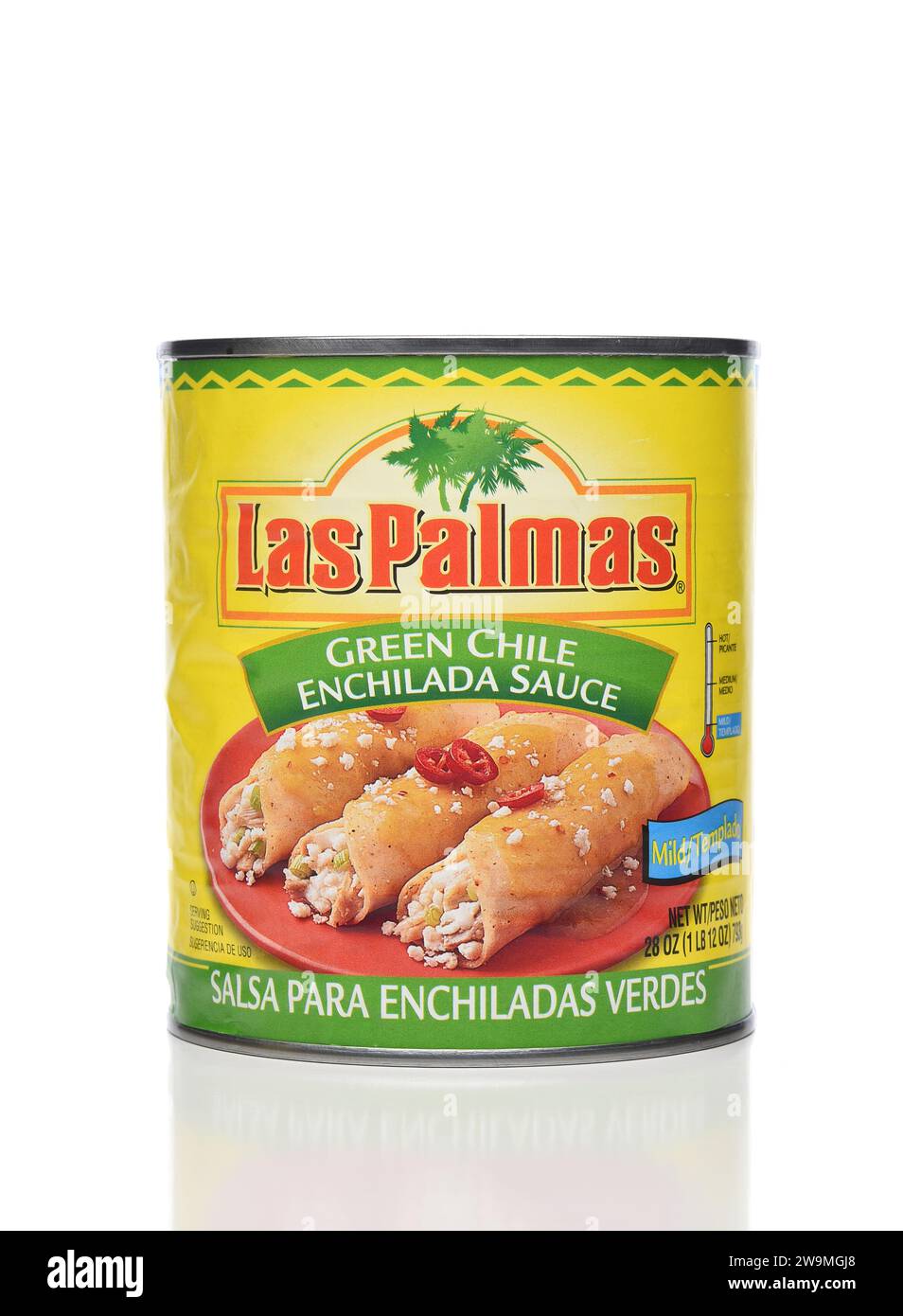 IRVINE, KALIFORNIEN - 28. Dezember 2023: Eine Dose Las Palmas Green Chile Enchilada Sauce. Stockfoto
