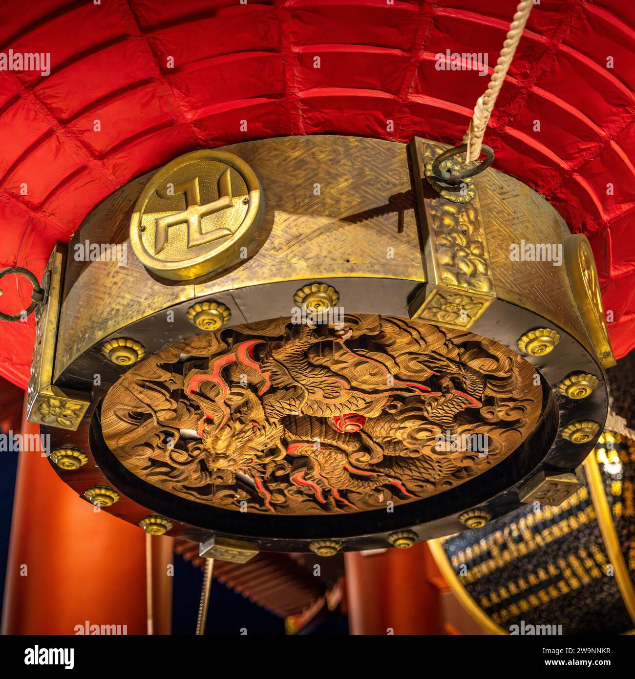 Detail der großen Laterne am Senso Ji Tempel in Tokio Stockfoto