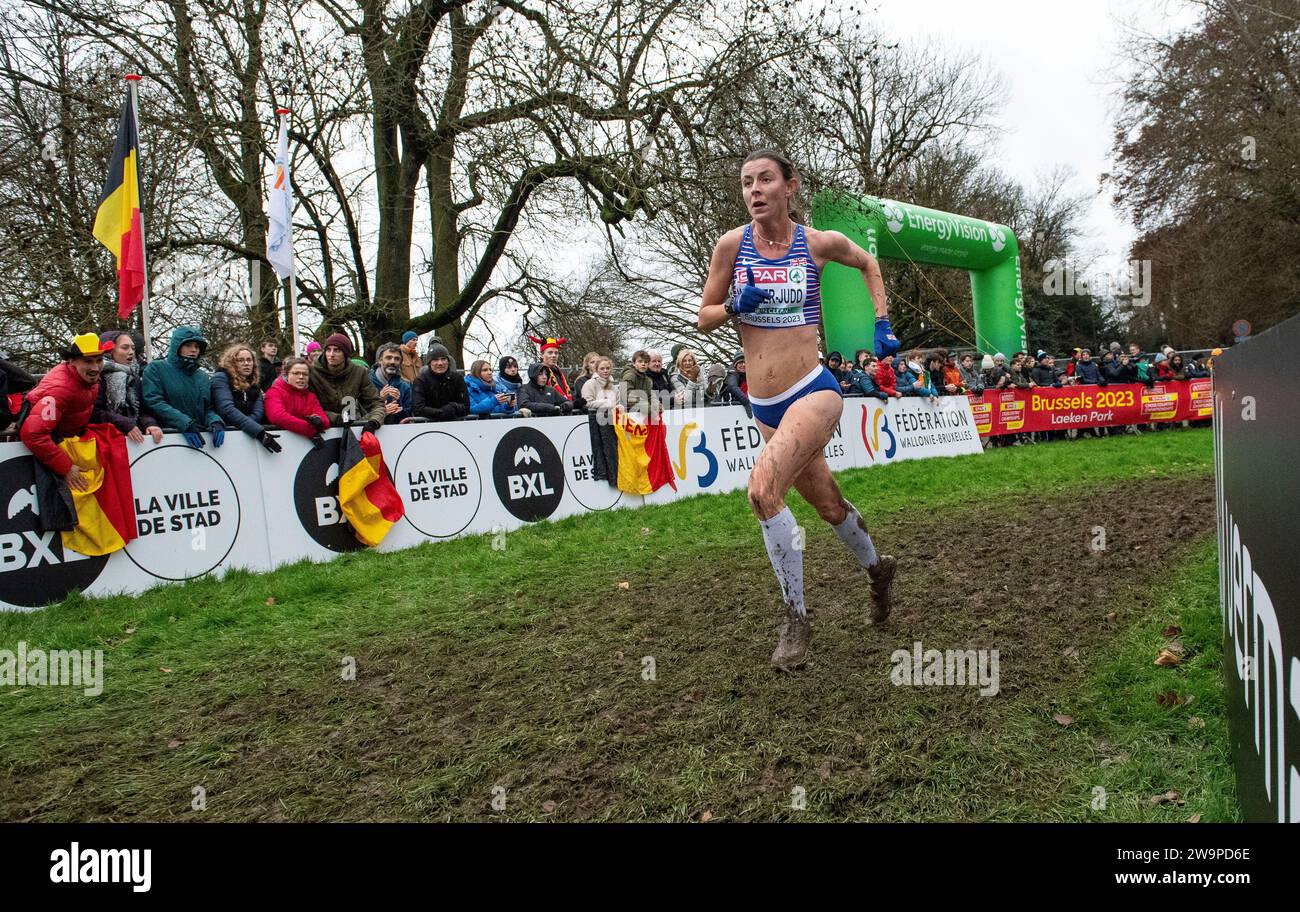 Jessica Warner-Judd aus Großbritannien und NI nahm an den Seniorenrennen der Frauen bei den SPAR Cross Country Europameisterschaften im Laeken Park in Brusse Teil Stockfoto