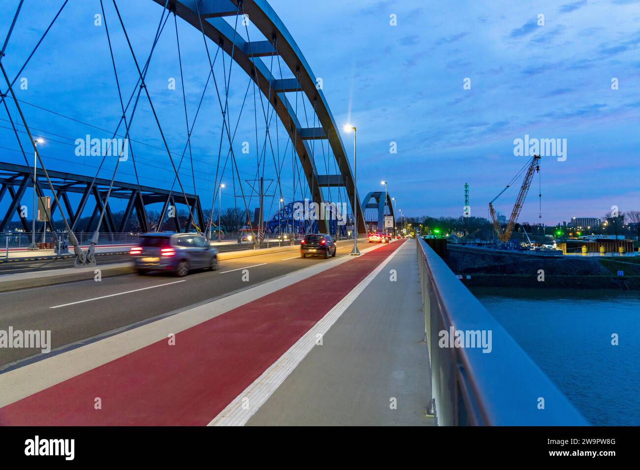 Der vollendete Neubau der KarlLehrBrücke über die Ruhr und den