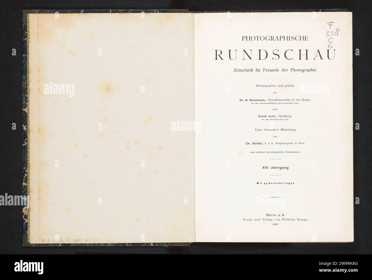 Photographic Rundschau: Journal of Friends of Photography, Richard Neuhaus, 1901 Zeitschrift Hall auf der Saale. Pappe. Leinen (Material). Lederdruck/Marmorpapier Stockfoto