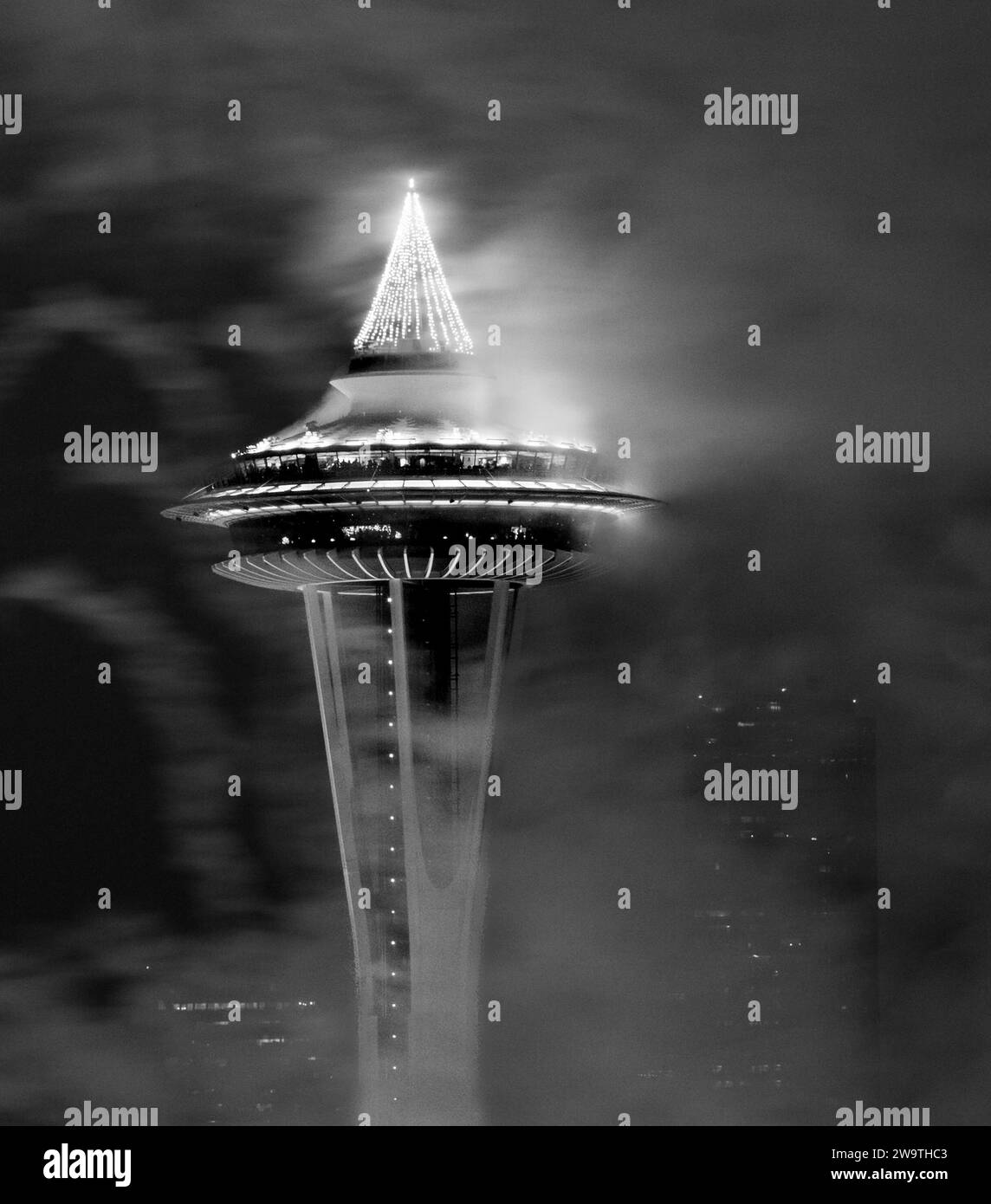 Jährliches Silvester-Feuerwerk bei der Space Needle in Seattle, Washington, USA Stockfoto