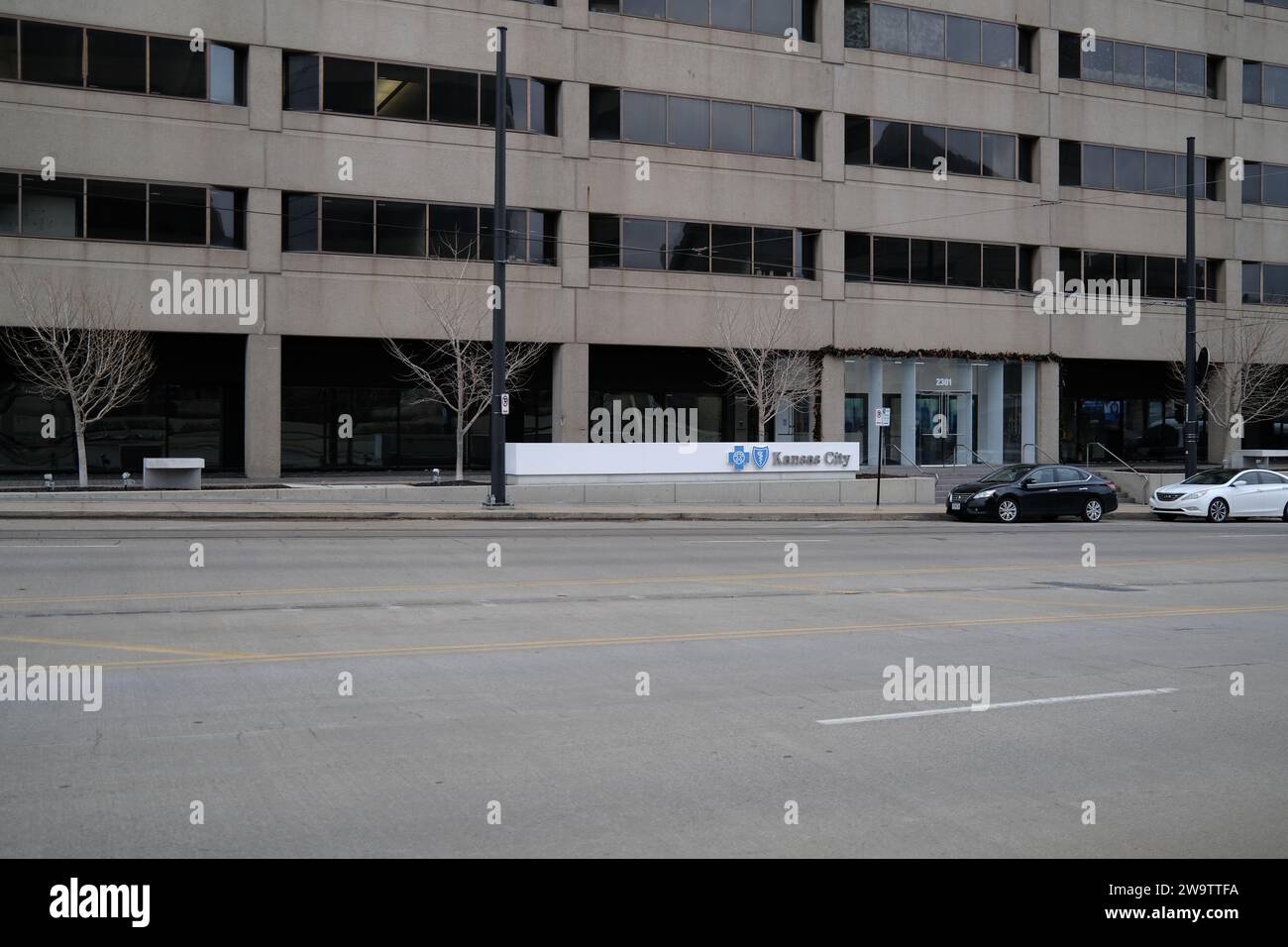 Kansas City Missouri - 23. Dezember 2023: Blue Cross Blue Shield of Kansas City Building Downtown Stockfoto