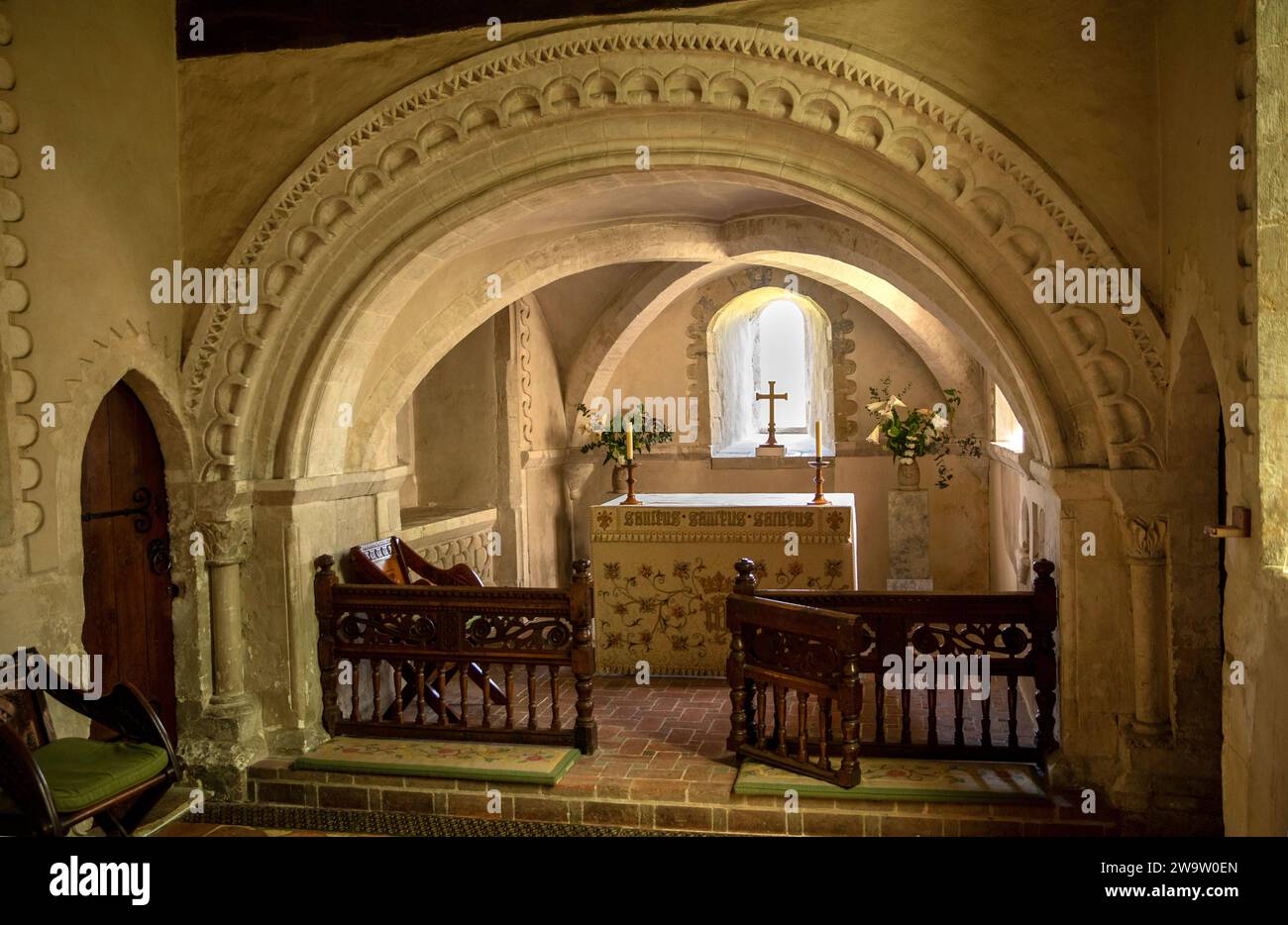 Großbritannien, England, Surrey, Compton, St. Nicholas' Dorfkirche im Inneren, normannische Rippengewölbe Stockfoto