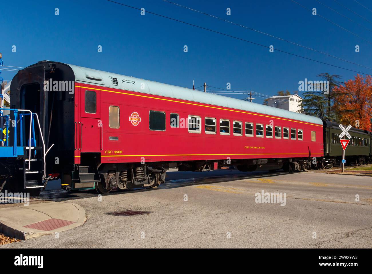 Eisenbahnwagen mit dem Emblem Cincinnati Scenic Railway, City of Belleview, CRC 4806. Die Libanon Mason Monroe Railroad (LM&M Railroad) bietet historische Zugverbindungen Stockfoto