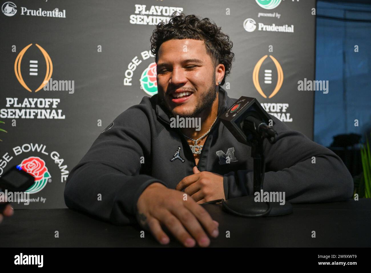 Michigan Wolverines rennen Blake Corum während des Rose Bowl Media Day, Samstag, 30. Dezember 2023, in Pasadena zurück. Kalif. Stockfoto