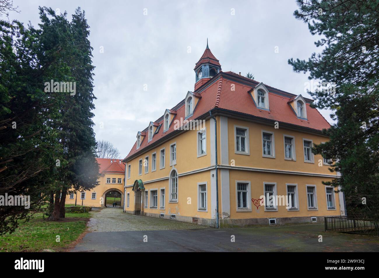 Bad Gottleuba-Berggießhübel: Schloss Friedrichsthal in , Sachsen, Deutschland Stockfoto