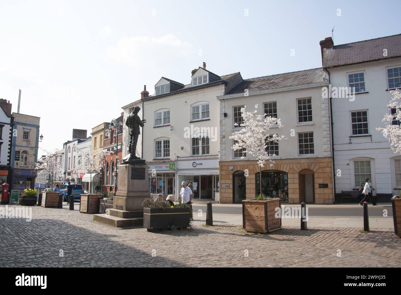 Blick auf den Agincourt Square in Monmouth, Monmouthshire in Wales, Großbritannien Stockfoto