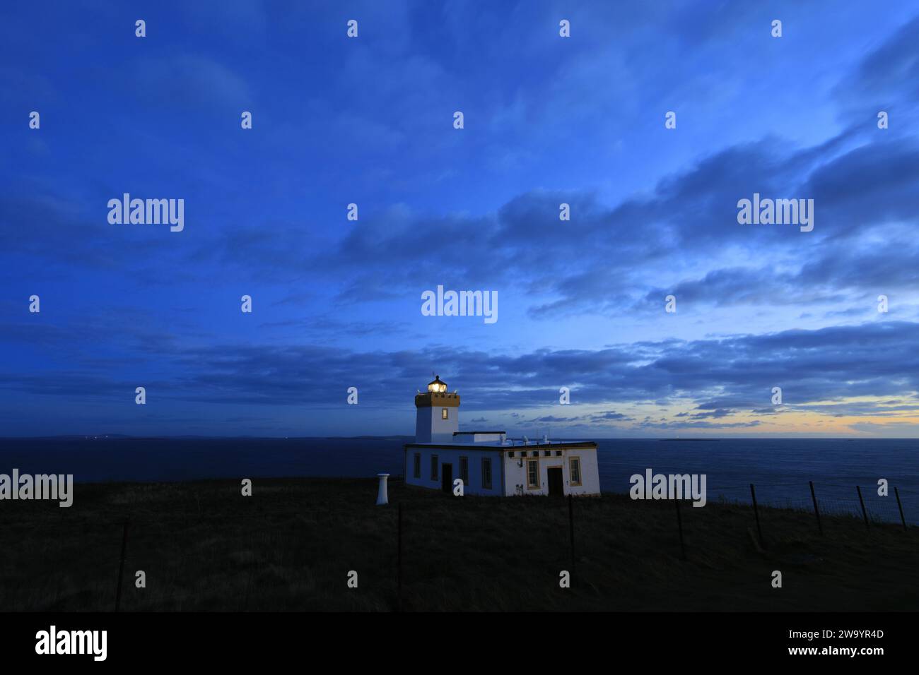 Duncansby Head Lighthouse, Duncansby Head, Caithness, Schottland, Großbritannien Stockfoto