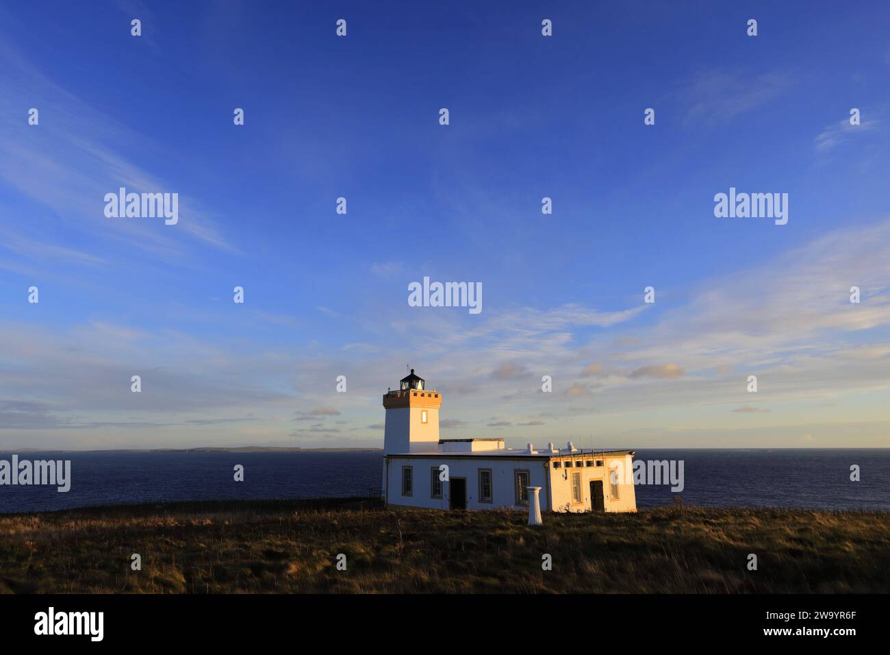 Duncansby Head Lighthouse, Duncansby Head, Caithness, Schottland, Großbritannien Stockfoto