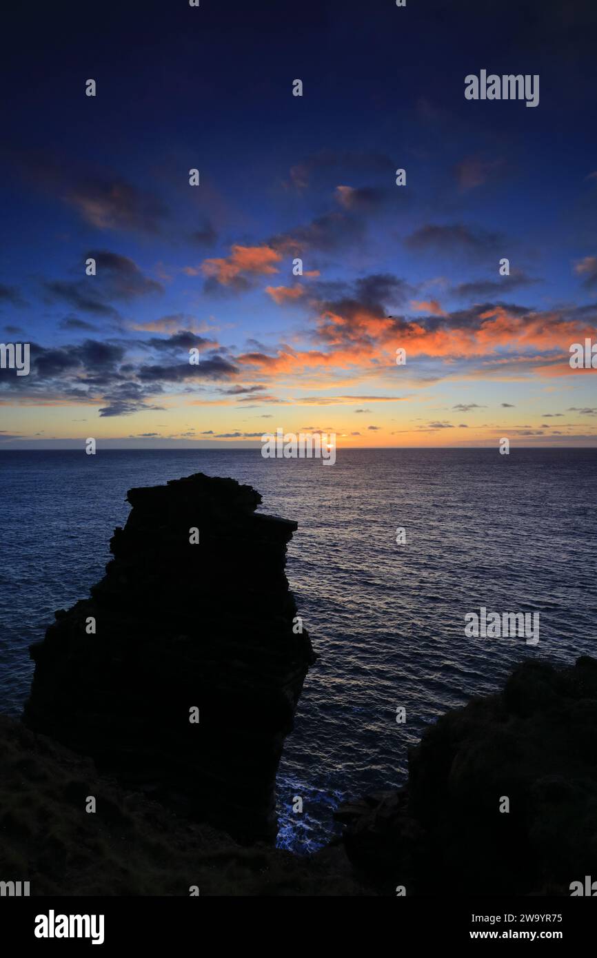Die Duncansby Sea Stacks in Duncansby Head, Caithness, Nordostküste Schottlands, Großbritannien Stockfoto