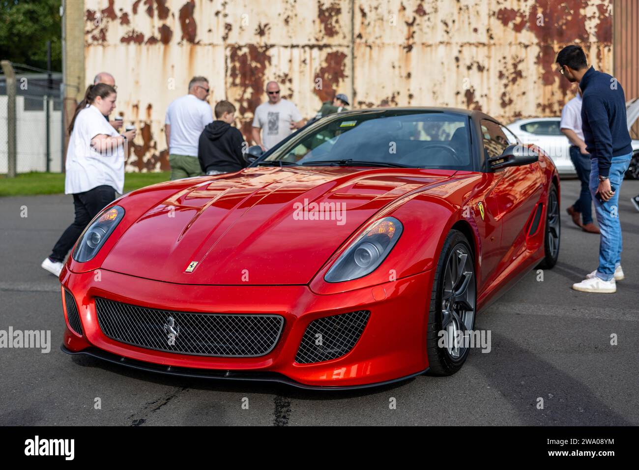 Ferrari 599 GTO, ausgestellt im Bicester Heritage Scramble am 8. Oktober 2023. Stockfoto