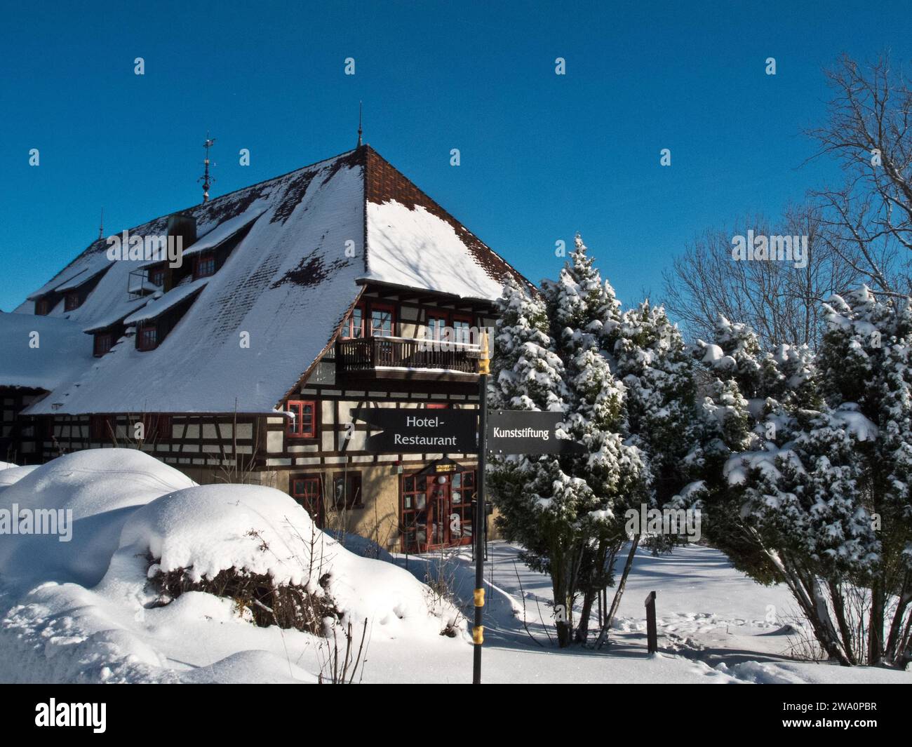 Hofgut Hoher Karpfen, Schnee, Schwäbische Alb, Baden-Württemberg, Deutschland, Europa Stockfoto