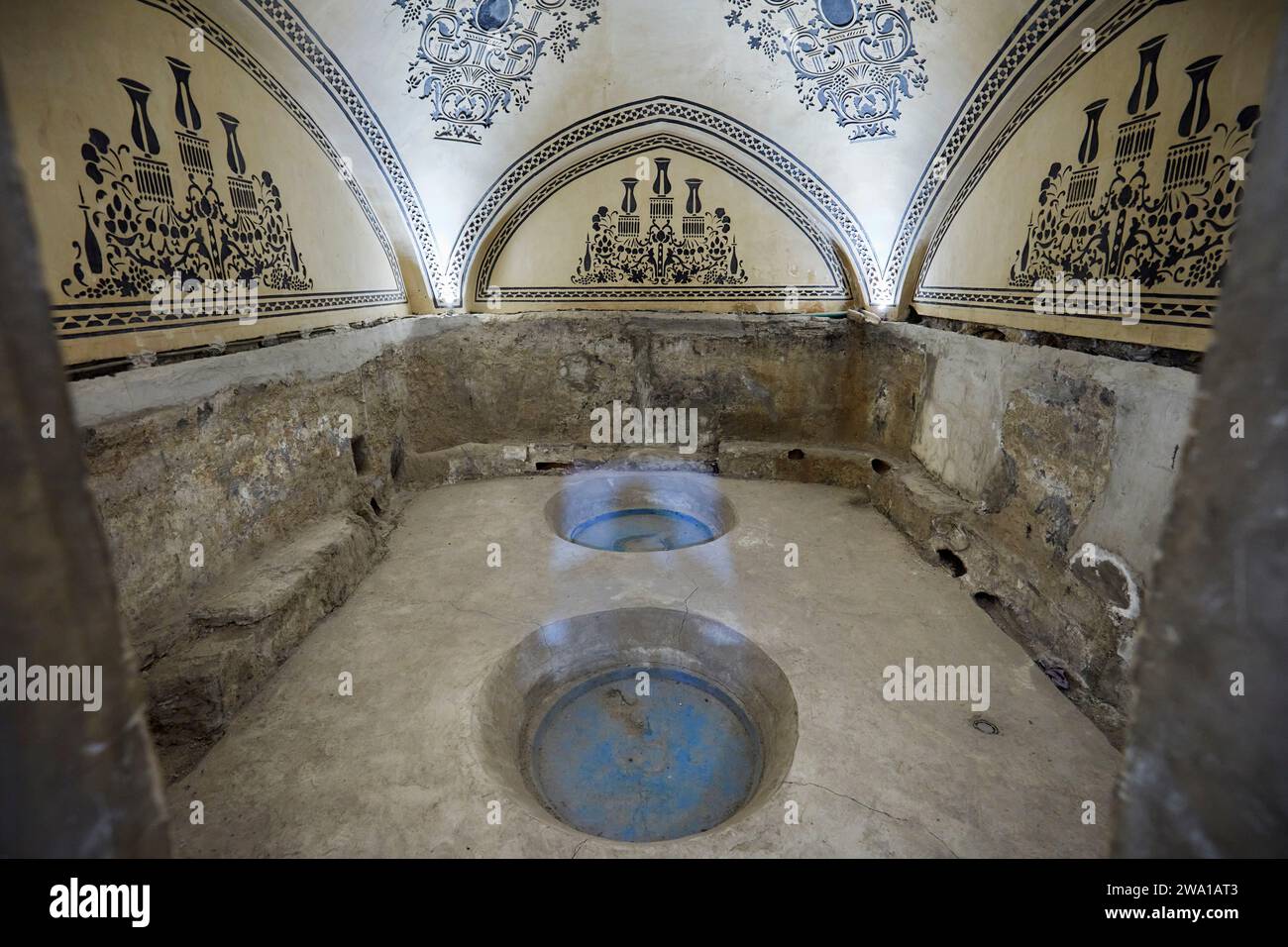 Privates Bad im Sultan Amir Ahmad Bathhouse, auch bekannt als Qasemi Bathhouse, traditionelles iranisches öffentliches Badehaus, das heute ein Museum ist. Kaschan, Iran. Stockfoto