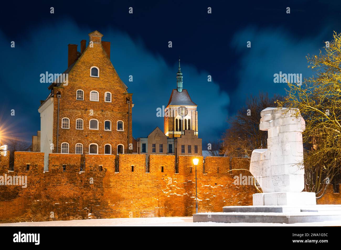2023-02-04; abendliche historische Straßen von Danzig Polen Stockfoto