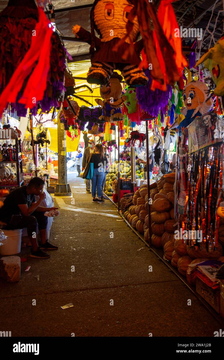 Tag der toten Waren zum Verkauf im Mercado Jamaica in Mexiko-Stadt, Mexiko Stockfoto