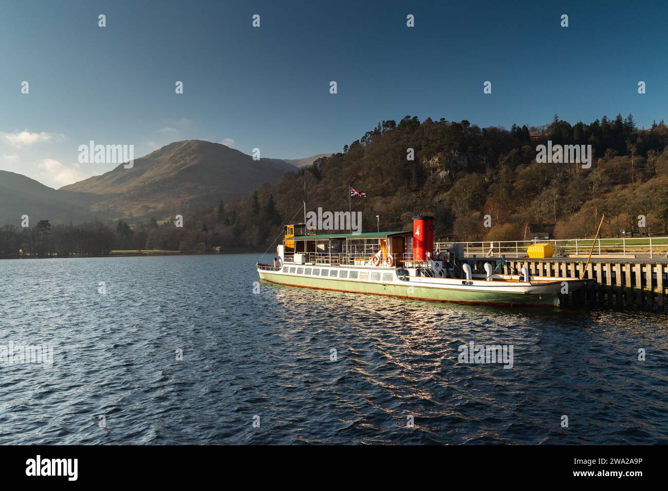 Ullswater Steamer Flag - Lake District, Großbritannien Stockfoto