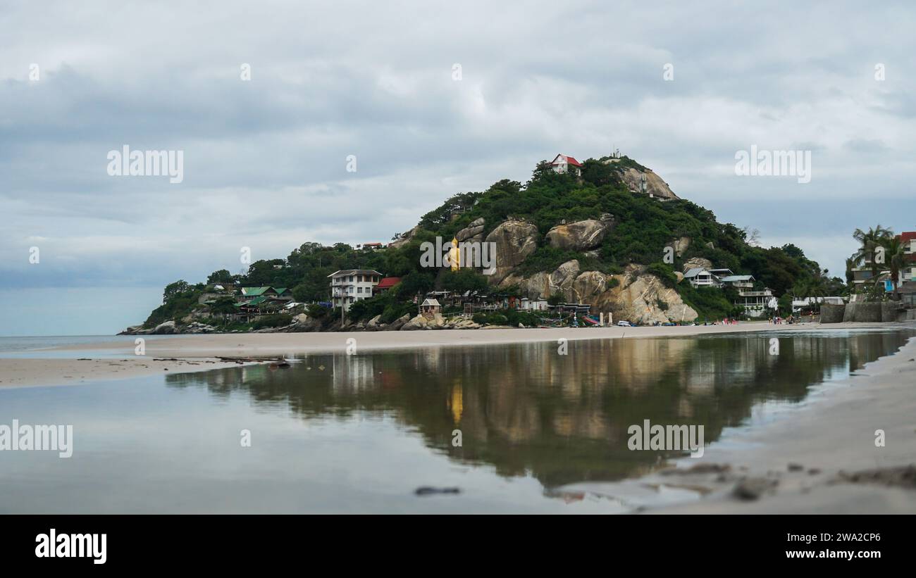 Khao Takiab Hill, Hua hin Beach, Thailand. Wat khao takiab. thailändische Pagode khao takiab Tempel. Stockfoto