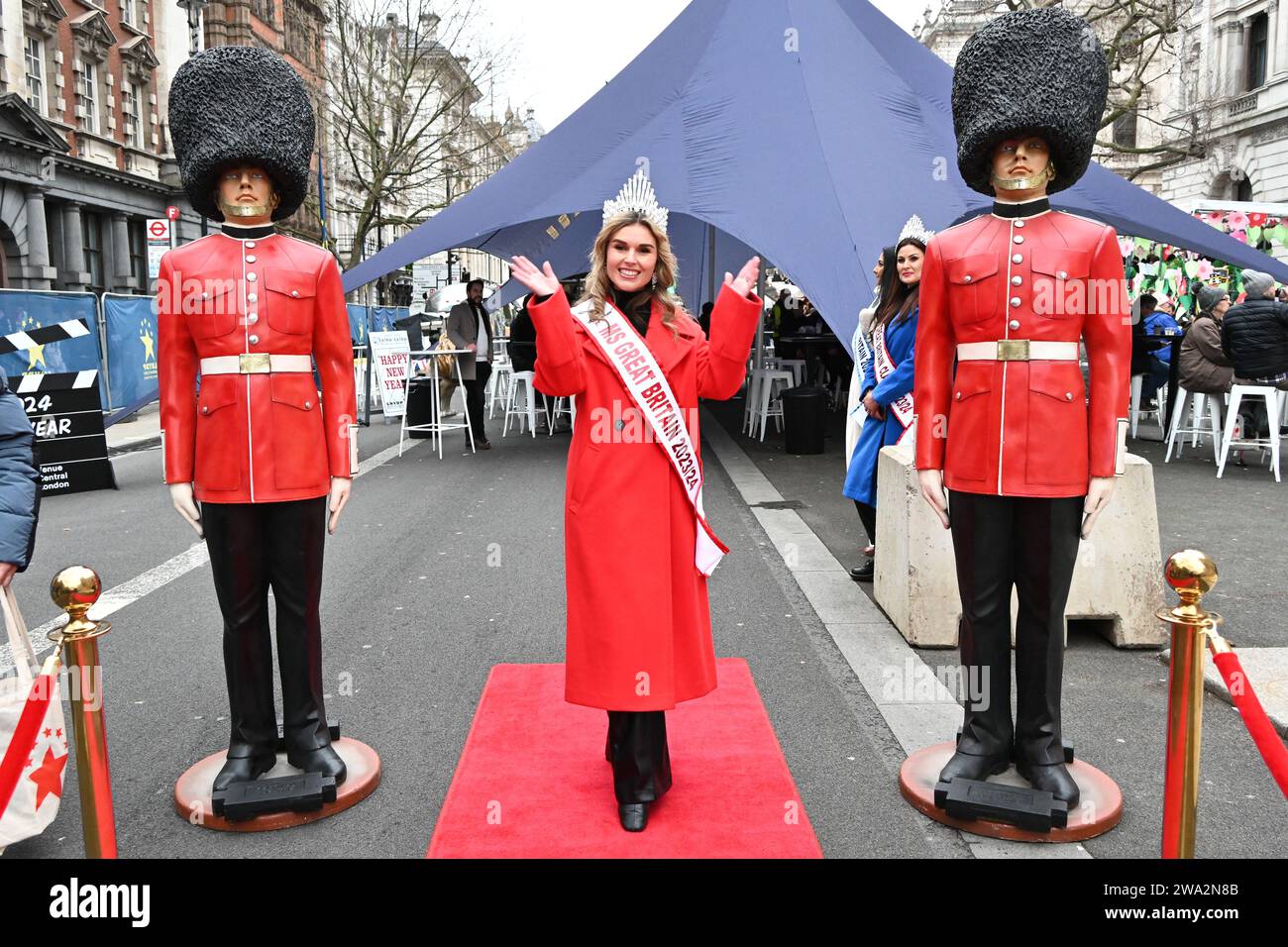 London, Großbritannien. Januar 2024. Larissa Palmer Hirst, Frau Great Britain 2023/24 nehmen an der jährlichen Neujahrsparade in london Teil, an der Hunderte von Wagen teilnehmen. Quelle: Siehe Li/Picture Capital/Alamy Live News Stockfoto