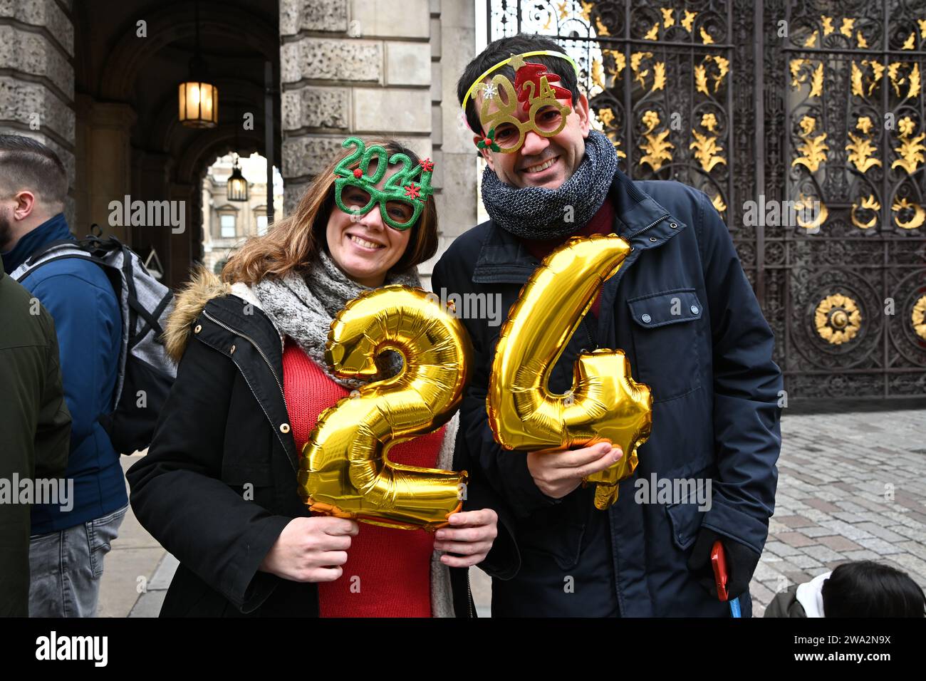 London, Großbritannien. Januar 2024. Londons jährliche Neujahrsparade mit Hunderten von Wagen im Zentrum von london, Großbritannien. Quelle: Siehe Li/Picture Capital/Alamy Live News Stockfoto