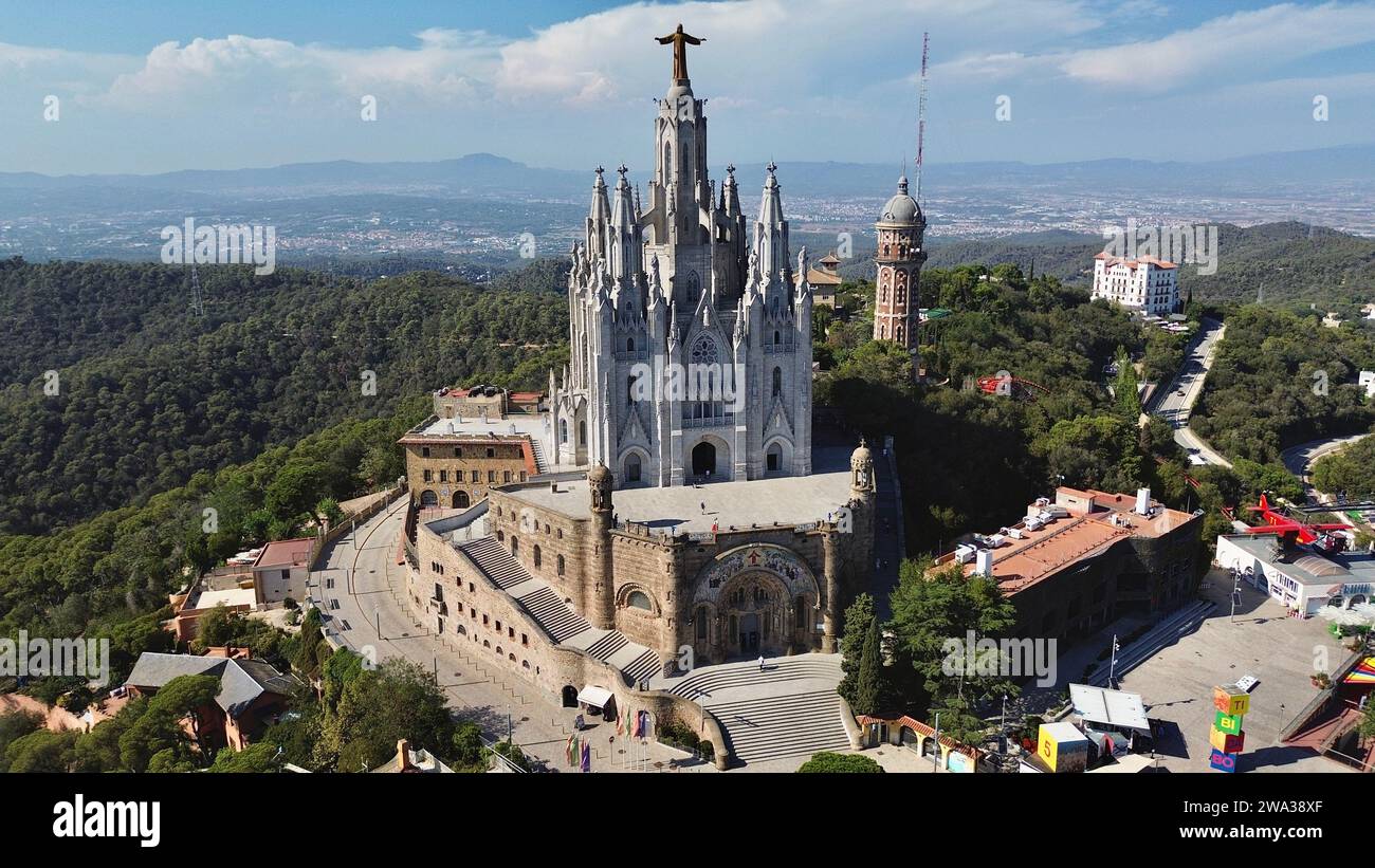 Drohnenfoto Tempel des Heiligen Herzens Jesu Barcelona Spanien Europa Stockfoto