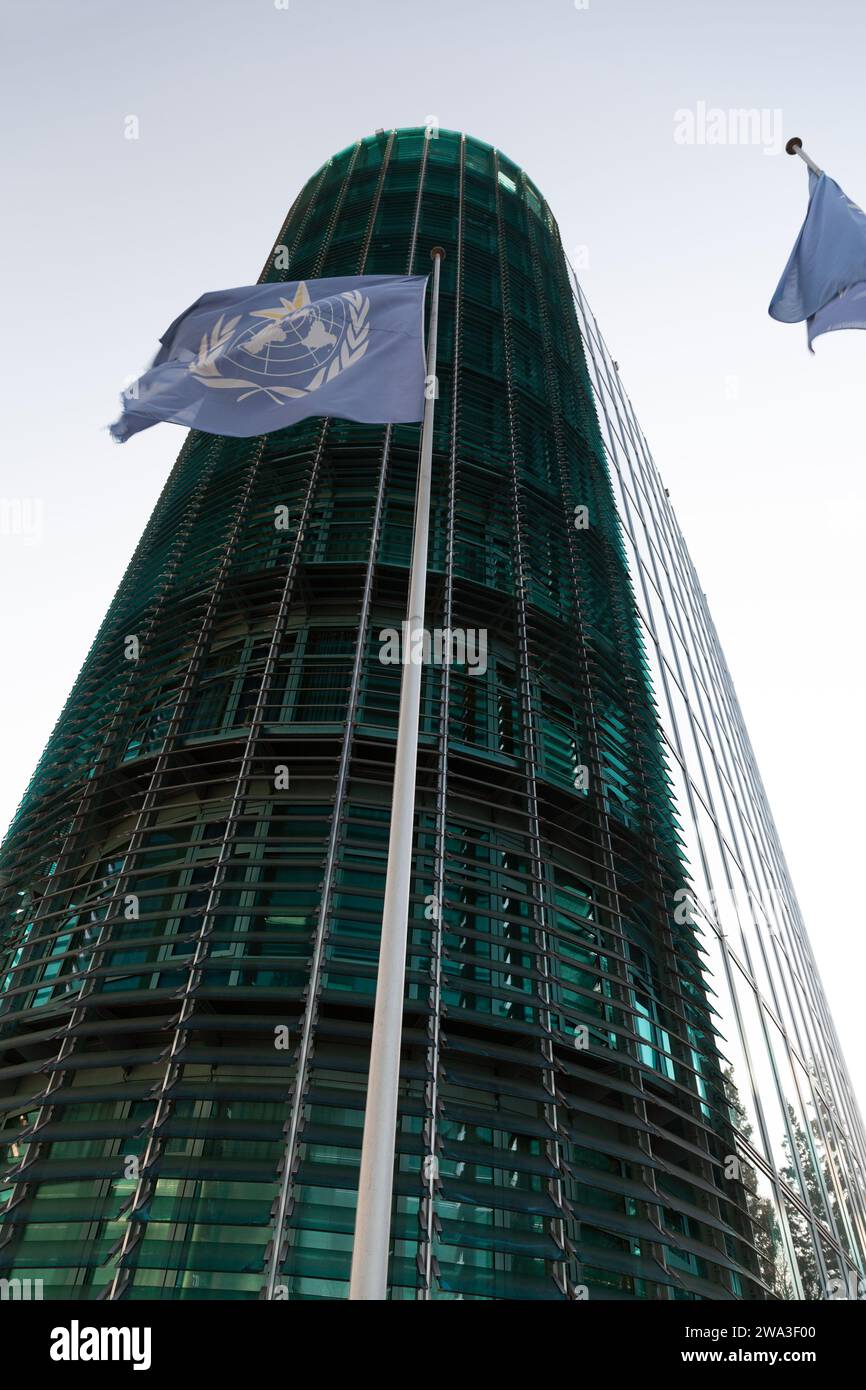 Genf, Schweiz - 25. März 2022: Gebäude der Weltorganisation für Meteorologie in Genf, Schweiz. Stockfoto Genf, Schweiz - 25. März 2022: Gebäude der Weltorganisation für Meteorologie in Genf, Schweiz. Stockfoto