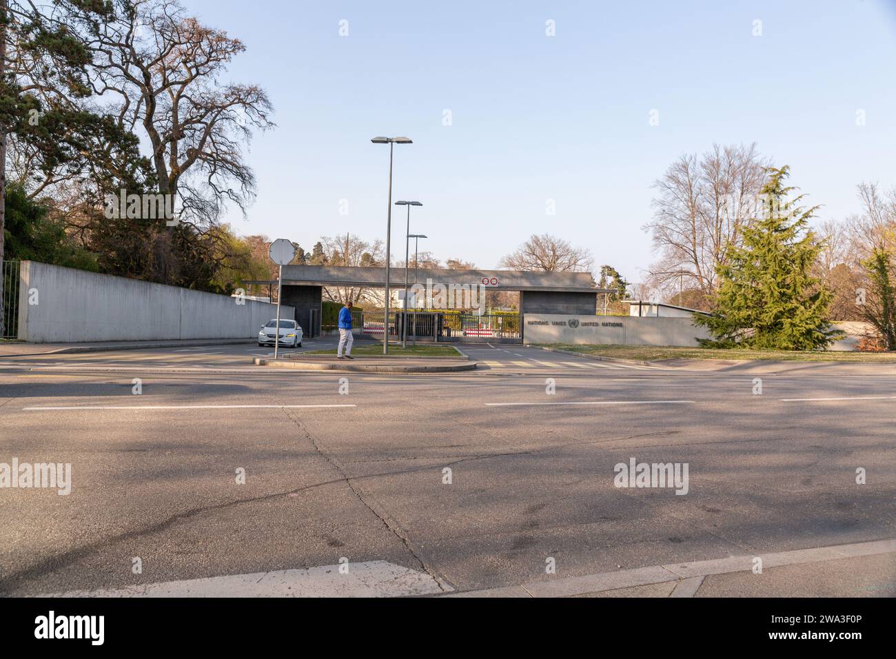 Genf, Schweiz - 25. März 2022: Das Büro der Vereinten Nationen in Genf, das im historischen Palais des Nations untergebracht ist, ist das zweitgrößte UN-Zentrum A. Stockfoto