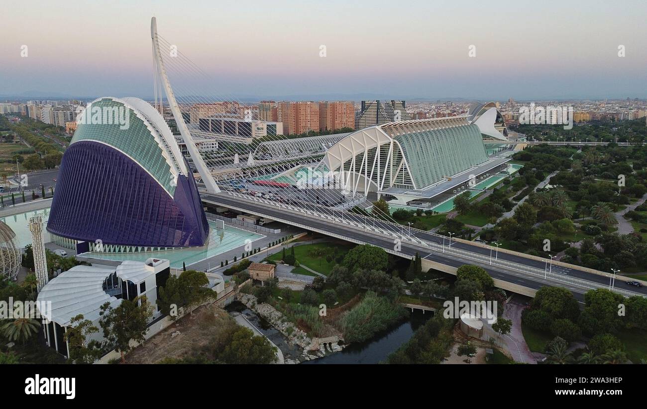Drohnenfoto Stadt der Künste und Wissenschaften, Ciutat de les Arts i les Ciències Valencia Spanien Europa Stockfoto
