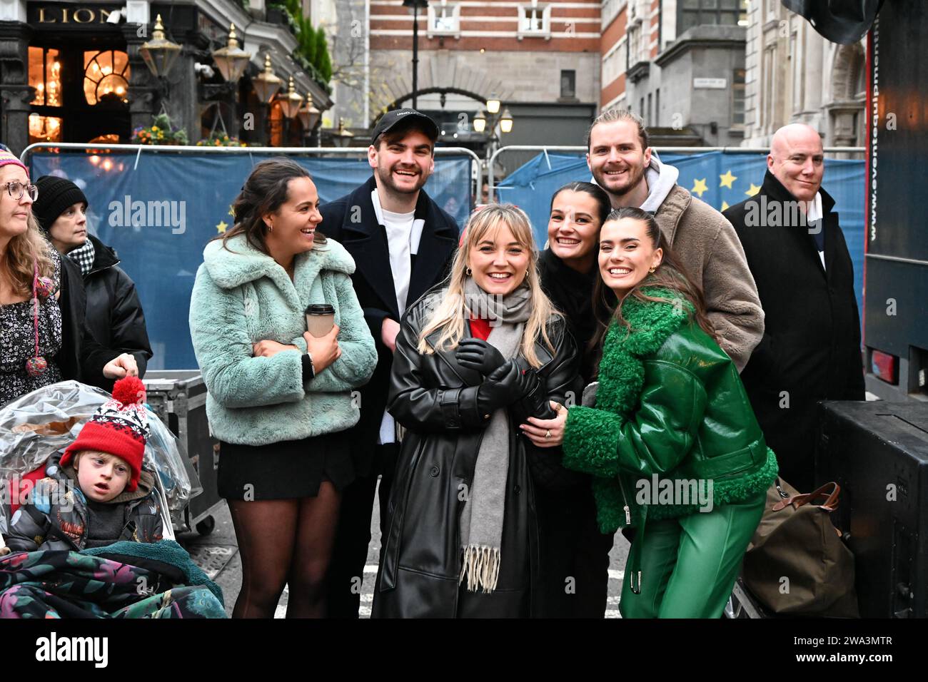 London, Großbritannien. Januar 2024. Londons jährliche Neujahrsparade mit Hunderten von Wagen im Zentrum von london, Großbritannien. Quelle: Siehe Li/Picture Capital/Alamy Live News Stockfoto