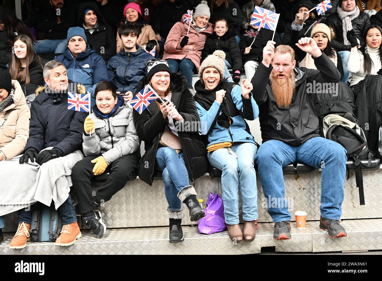 London, Großbritannien. Januar 2024. Londons jährliche Neujahrsparade mit Hunderten von Wagen im Zentrum von london, Großbritannien. Quelle: Siehe Li/Picture Capital/Alamy Live News Stockfoto